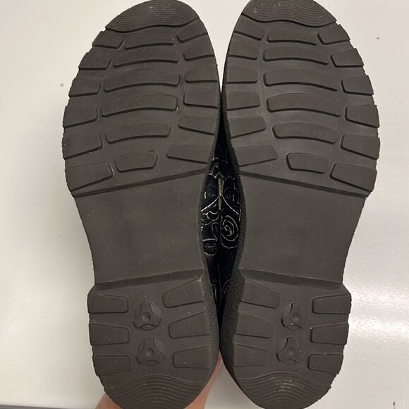 L' Artiste ComfiCute Black Floral Leather Slide Mules- Size 36 (5.5/6) - Picture 13 of 16